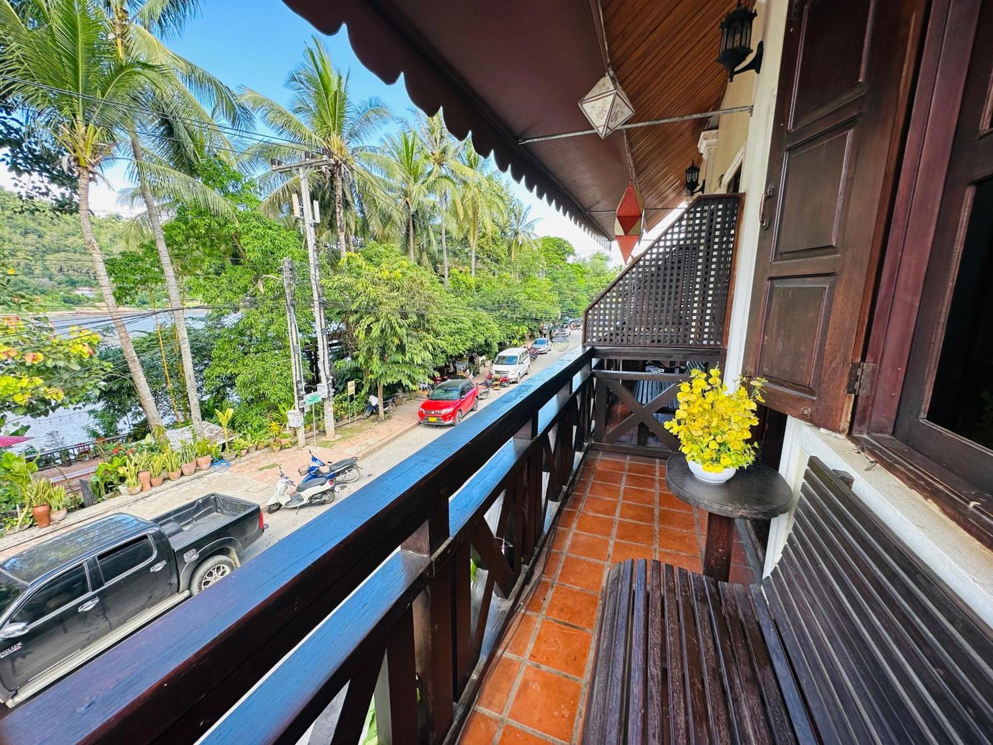 Anisa Mekong Riverside Villa Luang Prabang Exterior foto